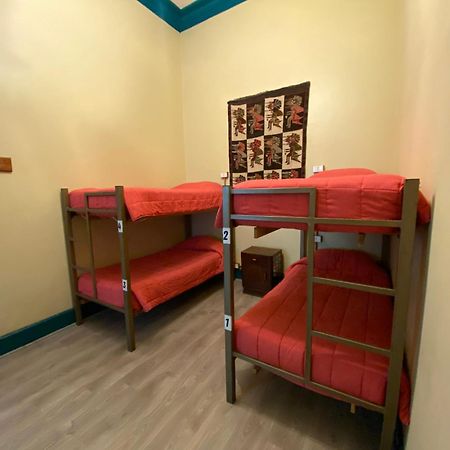 La Casa Roja Hostel سانتياغو المظهر الخارجي الصورة