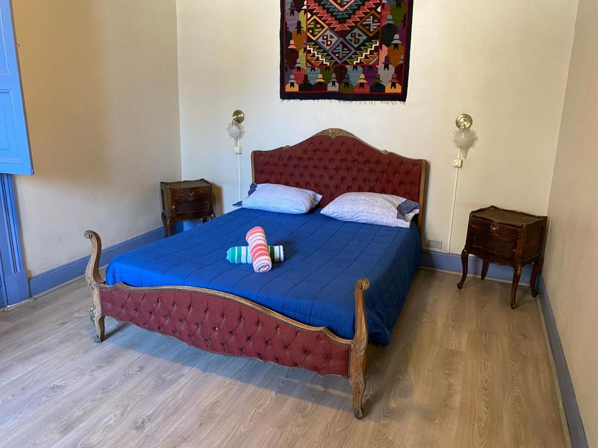 La Casa Roja Hostel سانتياغو المظهر الخارجي الصورة